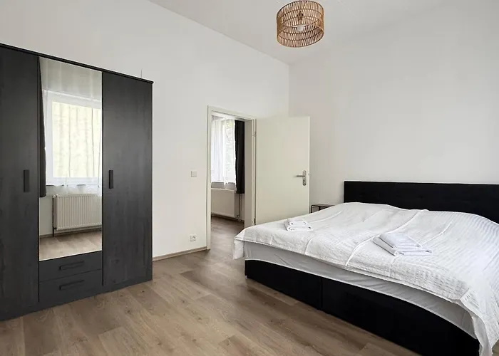 Staywell For 4 I I Parking I Kitchen Appartement Bielefeld